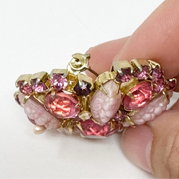 Beautifully Rose Quartz Pink Rhinestone Brooch Pin - Picture 6 of 10